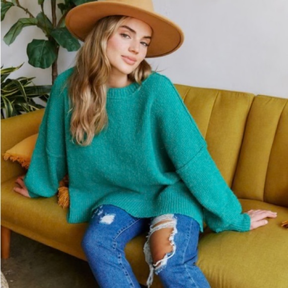 Fantastic Fawn Green Fuzzy Knit Oversized Sweater- Super thick/ cozy material - Picture 2 of 8